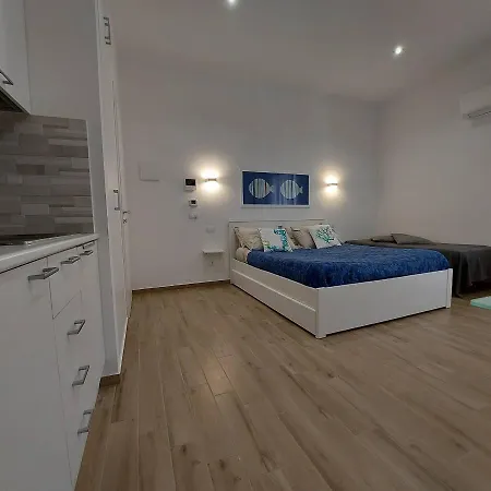 Casa Dei Normanni: Costanza *