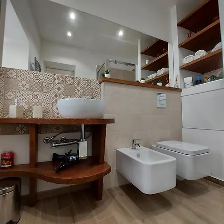 Casa Dei Normanni: Costanza Lejlighed Cefalù