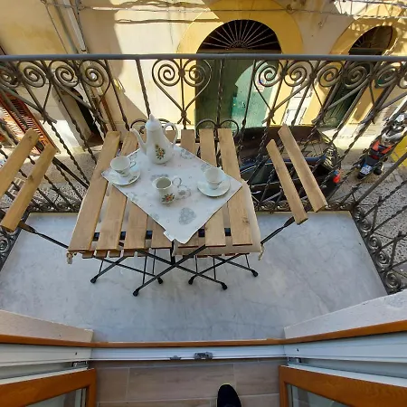 Casa Dei Normanni: Costanza 公寓