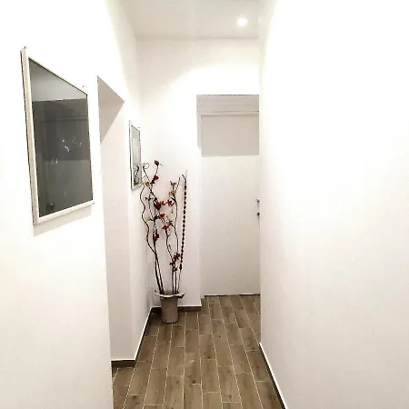 Casa Dei Normanni: Costanza Appartement